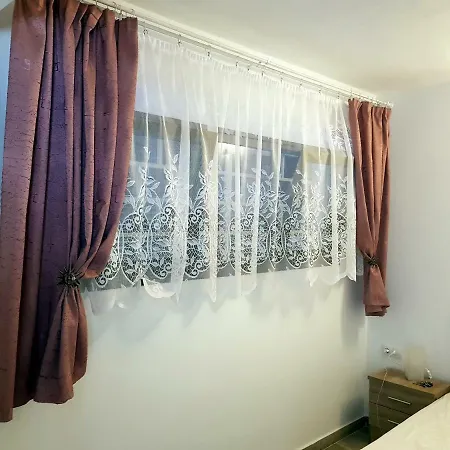 Luxury 2 Bedroom 2 Min From Apartamento *