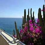 Luxury 2 Bedroom 2 Min From Апартаменты