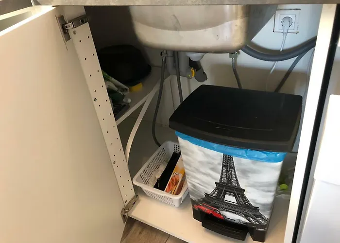 Luxury 2 Bedroom 2 Min From