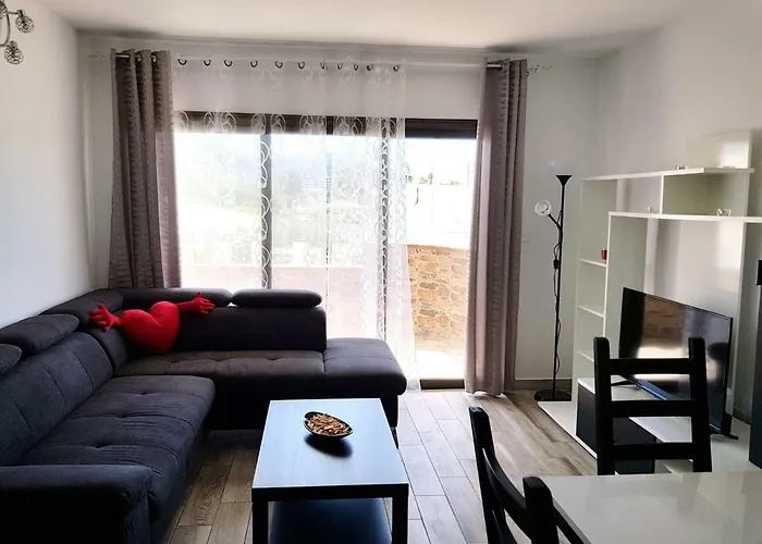 Luxury 2 Bedroom 2 Min From 아파트 *