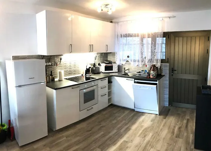 Luxury 2 Bedroom 2 Min From Appartement *