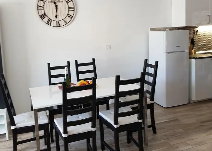 Luxury 2 Bedroom 2 Min From Appartement *