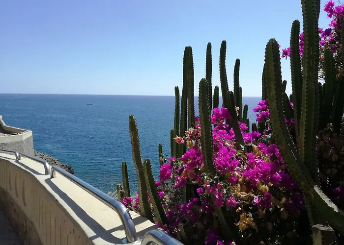 Luxury 2 Bedroom 2 Min From Appartement