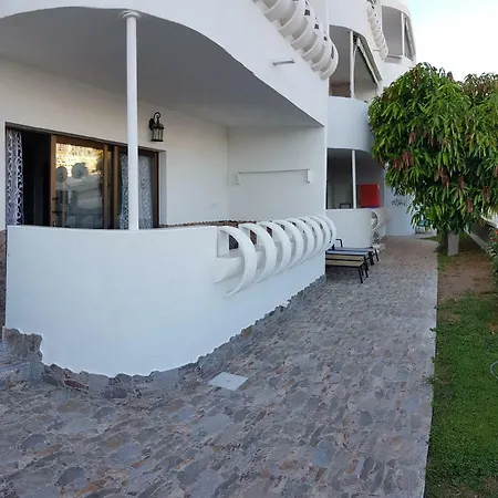 Luxury 2 Bedroom 2 Min From Apartment *