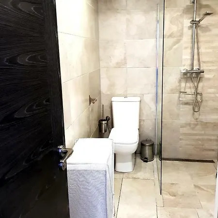 Apartment Luxury 2 Bedroom 2 Min From Mogan