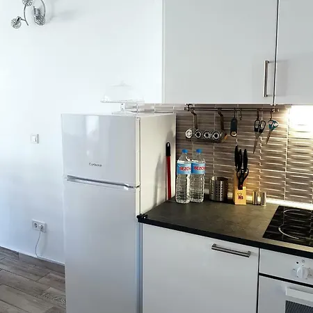 Luxury 2 Bedroom 2 Min From
